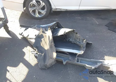 2021 Toyota Rav4 Xle из США, поврежденный, VIN 2T3P1RFV0MC192073